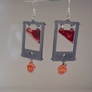Guillotine WITH Heads